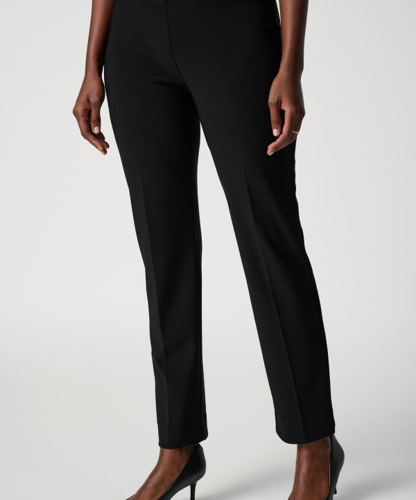 Black tailored dress pants for women, perfect for professional and business attire. Stylish, high-quality, and comfortable, ideal for office wear or formal occasions.