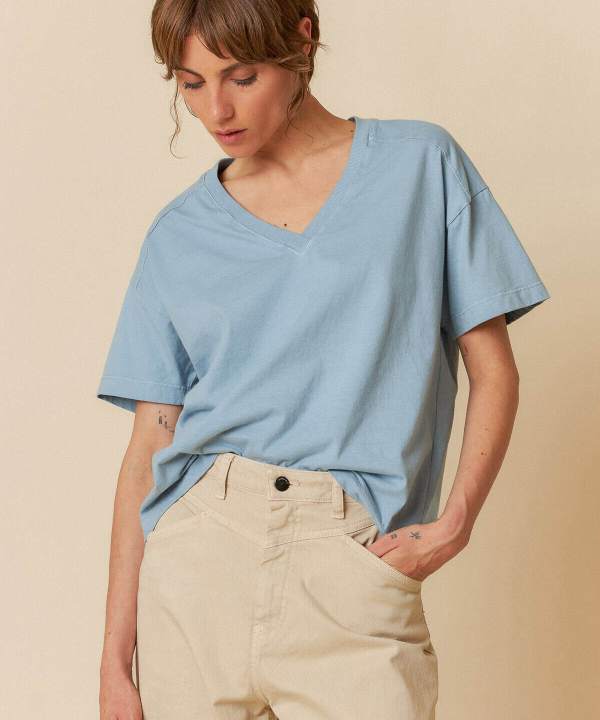 Sylvie V Neck
