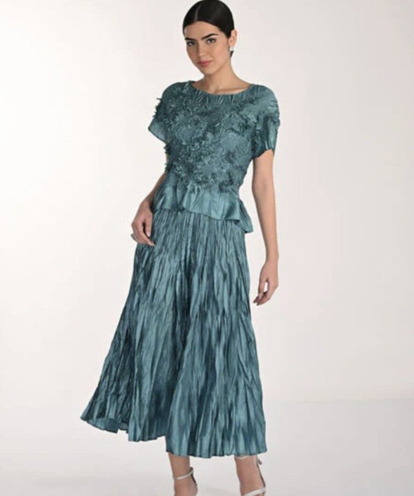 Alternative view of Short Sleeve Delta Set